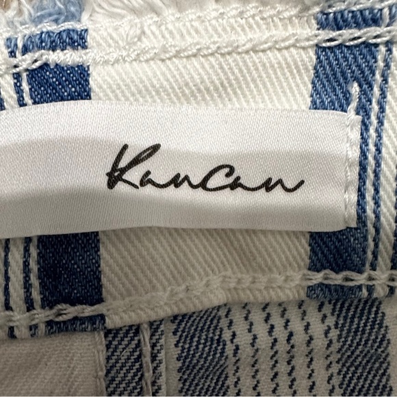 🛍️ 98 % Cotton 2% Spandex 3” shorts white/blue Size S - Picture 10 of 11